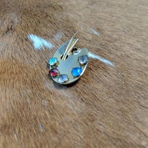 Vintage artists pallet broach
